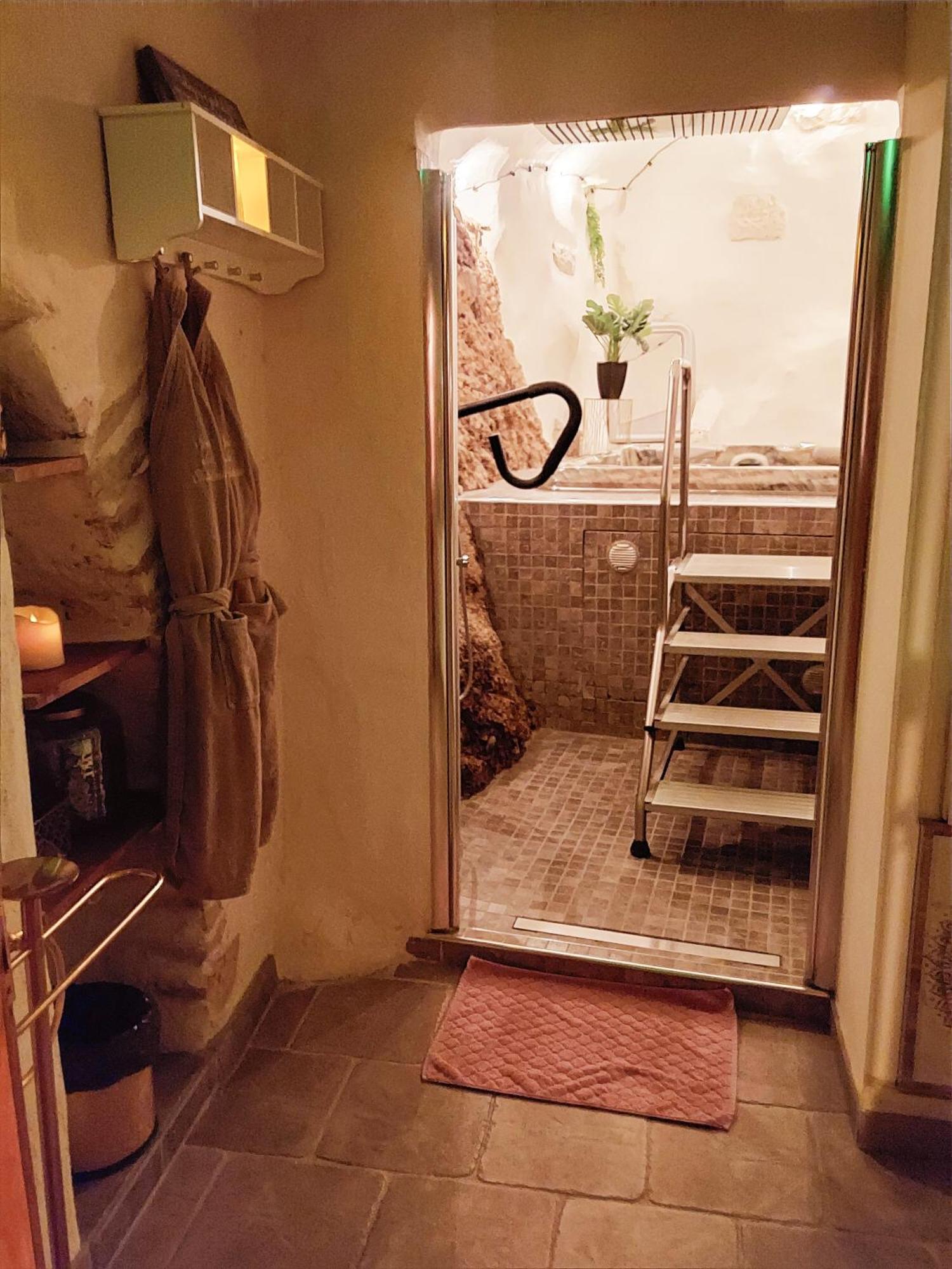Love Room Avec Spa Privatif Monaco روكوبرُن كاب مارتي المظهر الخارجي الصورة